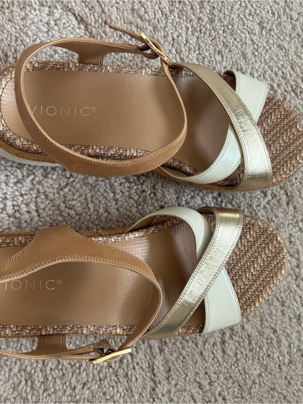 Vionic Women's Tan, Gold & Cream Cross-Strap Wedge Sandals